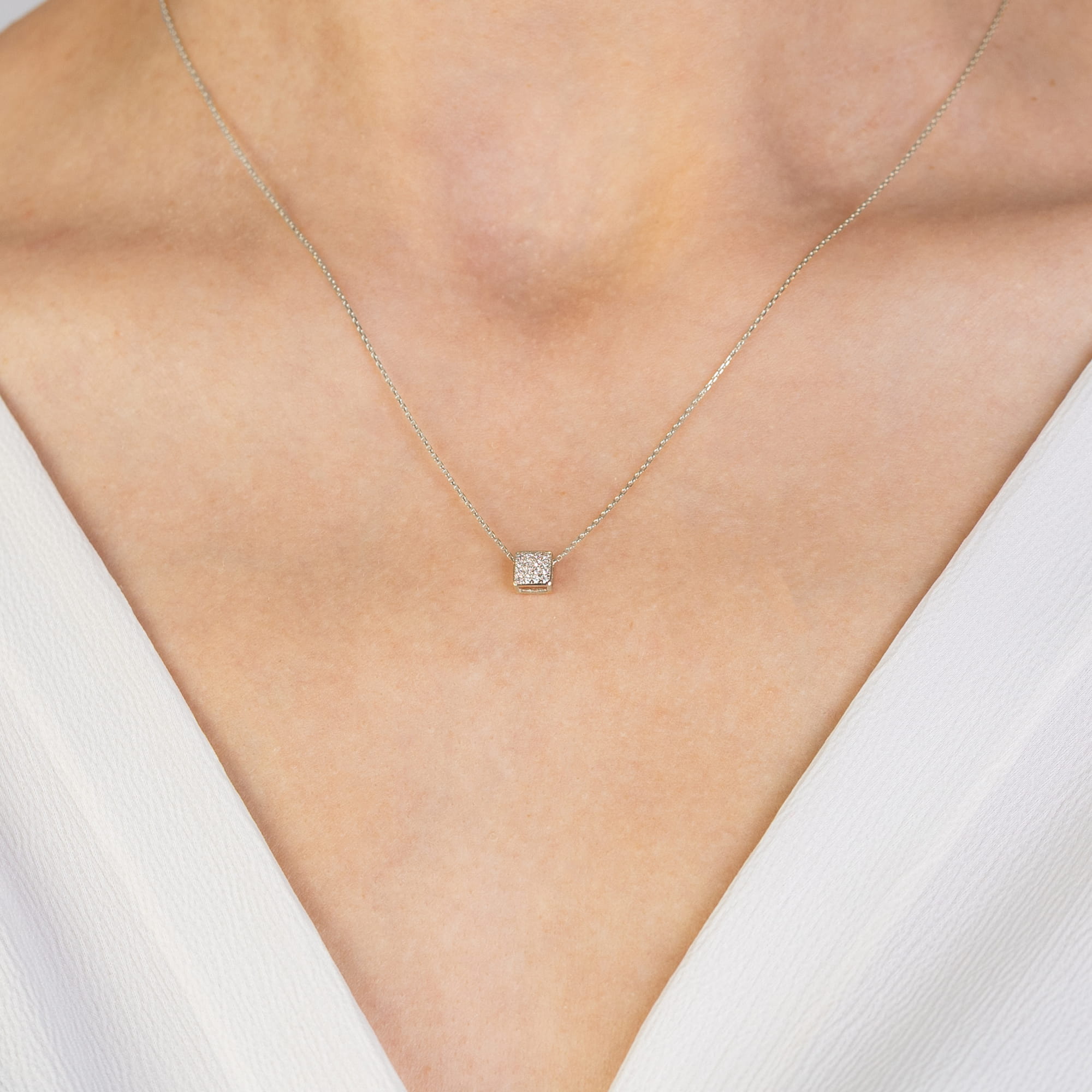 Naszyjnik z diamentami 0,08 ct N0013 · C013 - obrazek 4