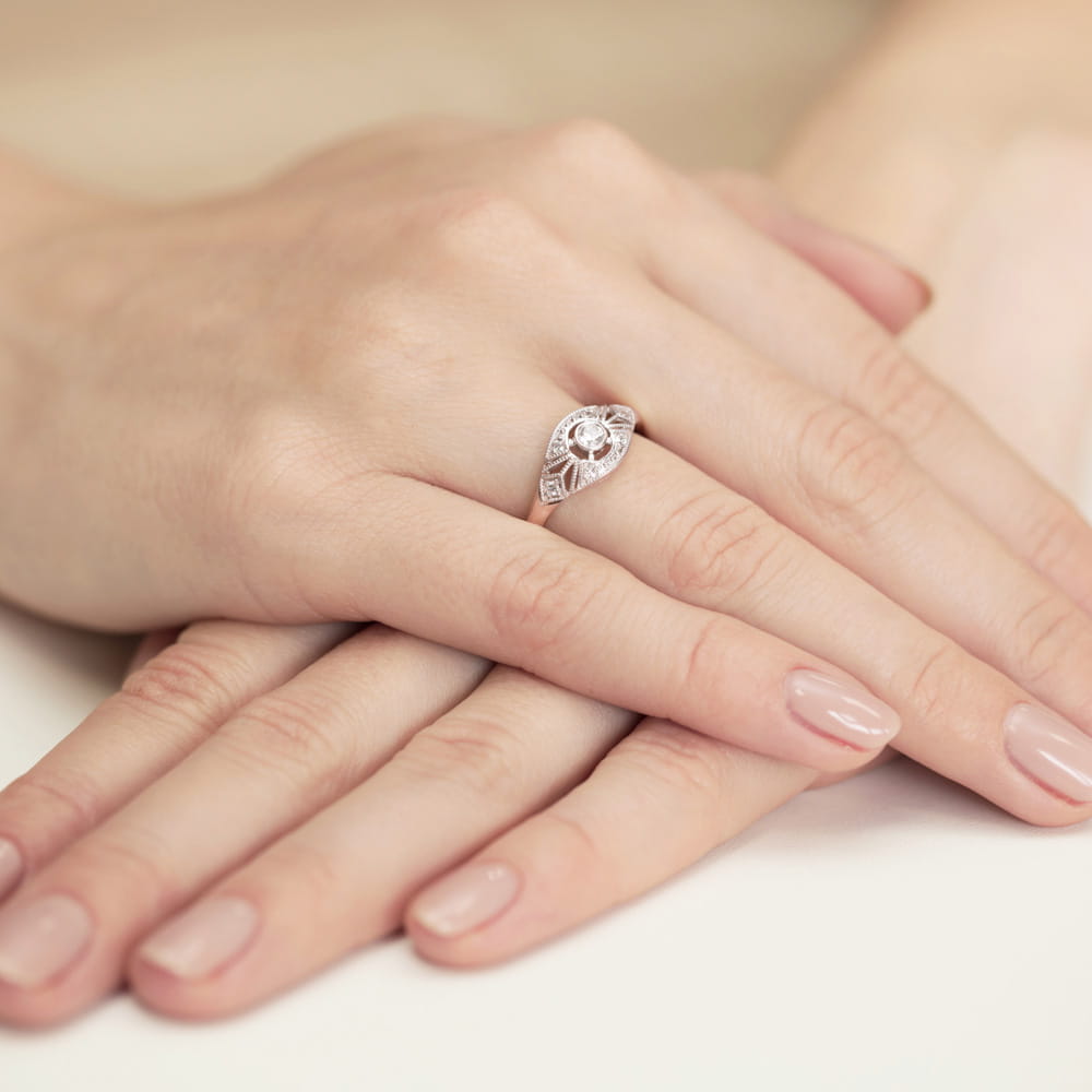 Pierścionek Diament 0,10ct różowe złoto — zdjęcie dodatkowe 3