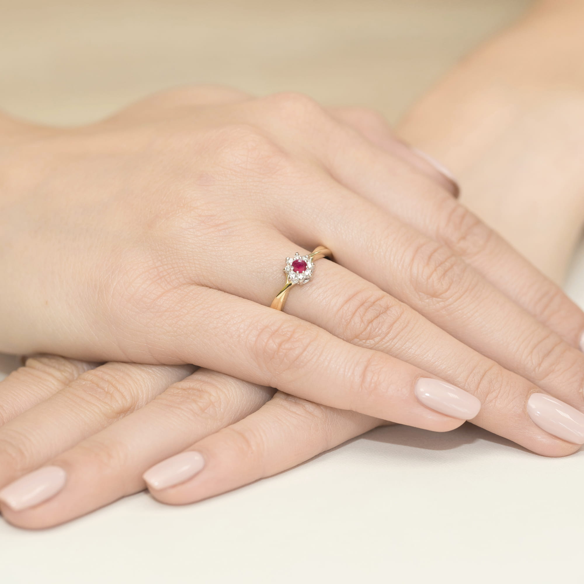 Pierścionek z rubinem 0,15 ct W0072 · W072 - obrazek 4