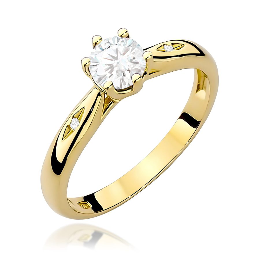 Pierścionek z białym szafirem 0,60 ct i diamentami · W074