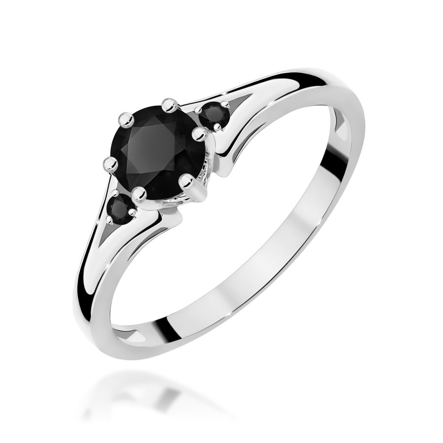 Ring with black diamond in white gold