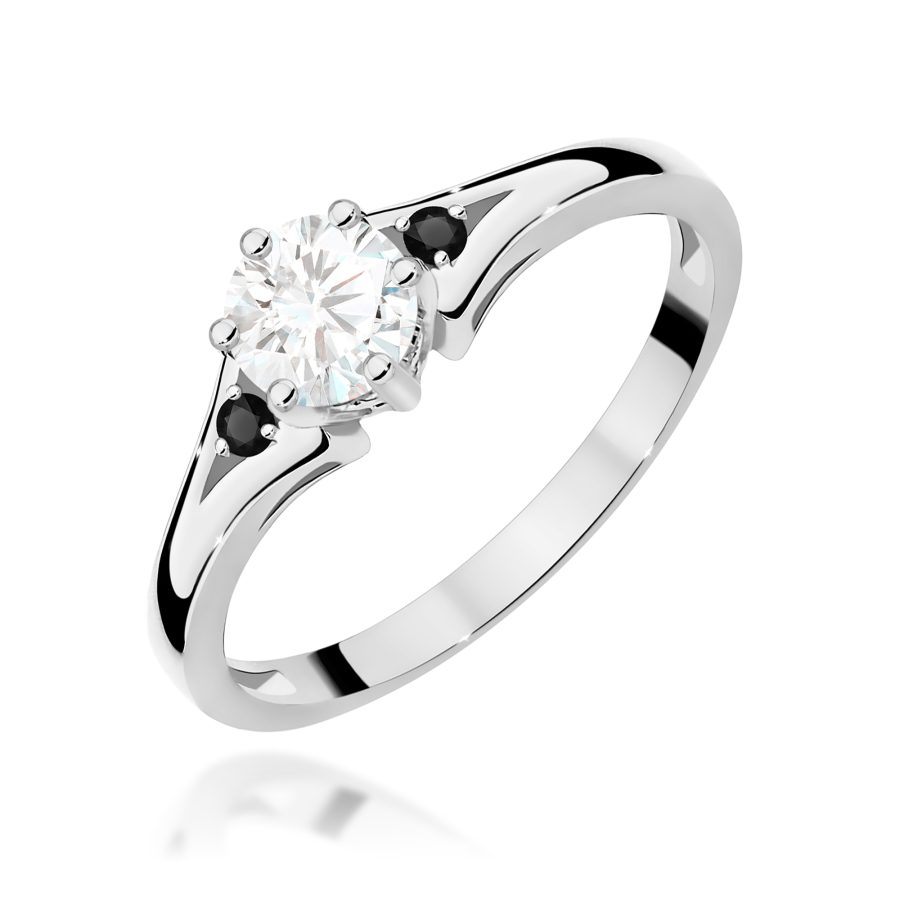 Ring with round white sapphire and black diamonds