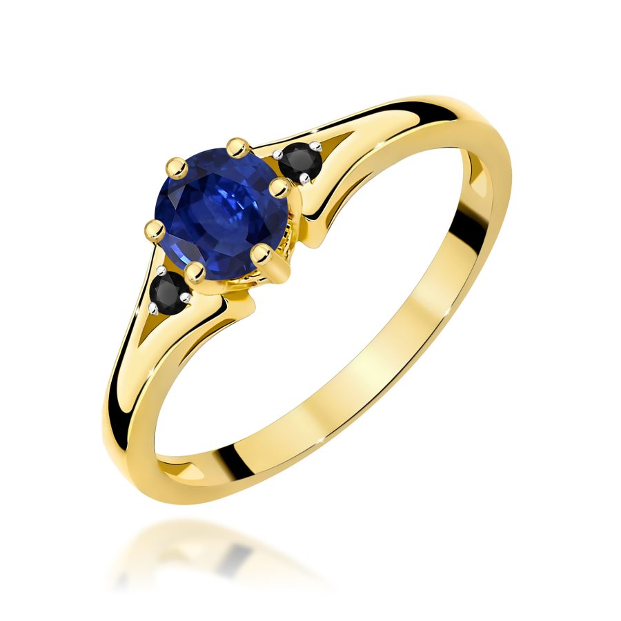 Gold ring with sapphire and black diamonds