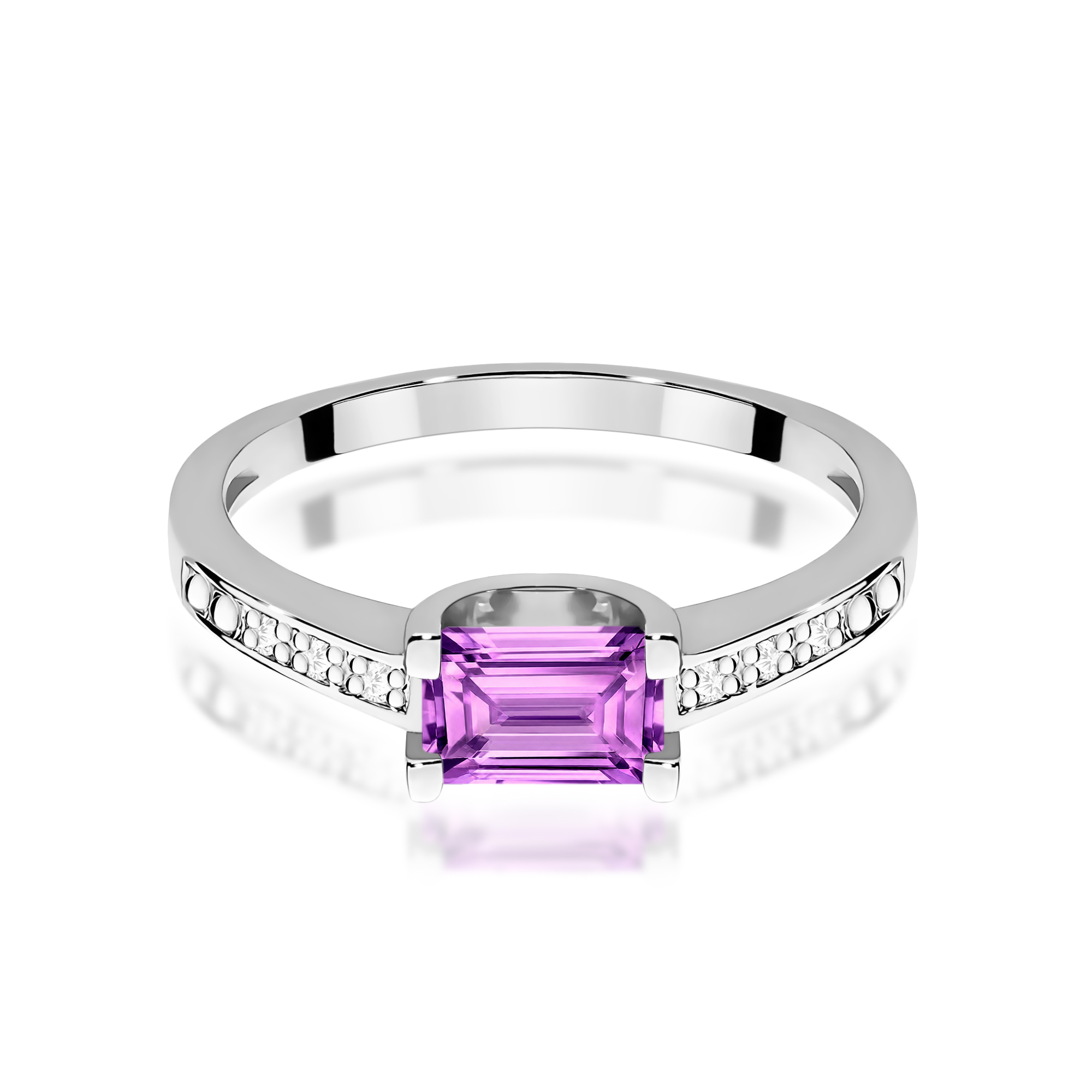 Ring with amethyst octagonal and diamonds – product image 3