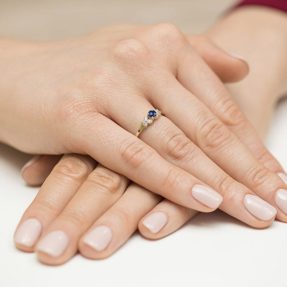 Pierścionek z szafirem 0,15 ct W0414 · W414 - obrazek 4