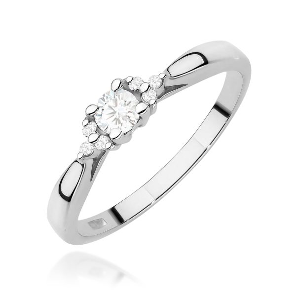 Pierścionek z kamieniem diament laboratoryjny 0,13 ct W0428 – białe złoto próby 585