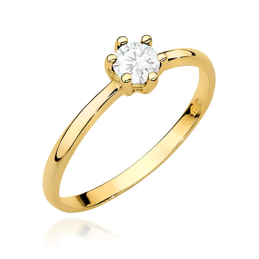 Ring with a diamond 0,30 ct in yellow gold