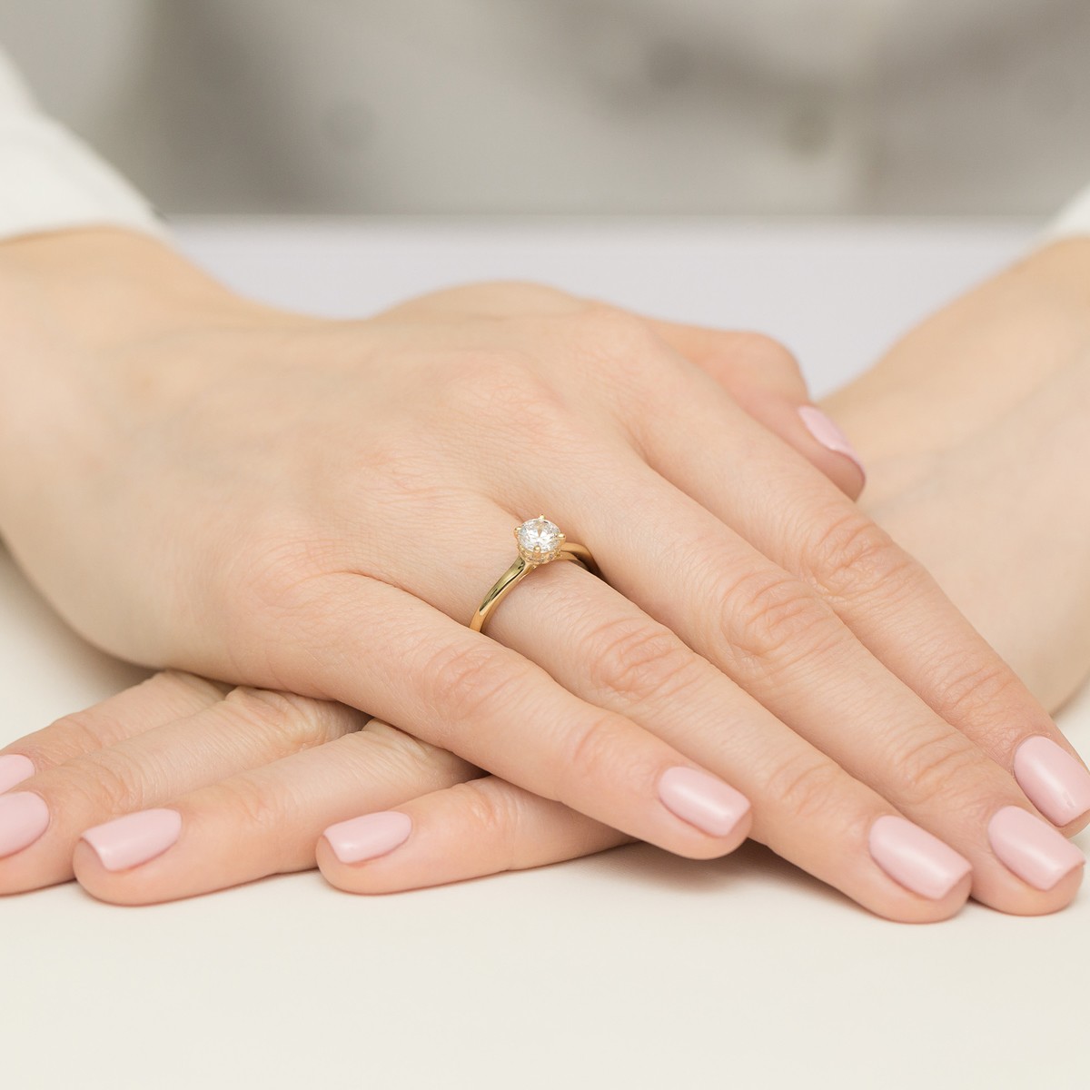 Pierścionek z diamentem laboratoryjnym 0,76 ct w żółtym kolorze kruszcu · W0547 - obrazek 4