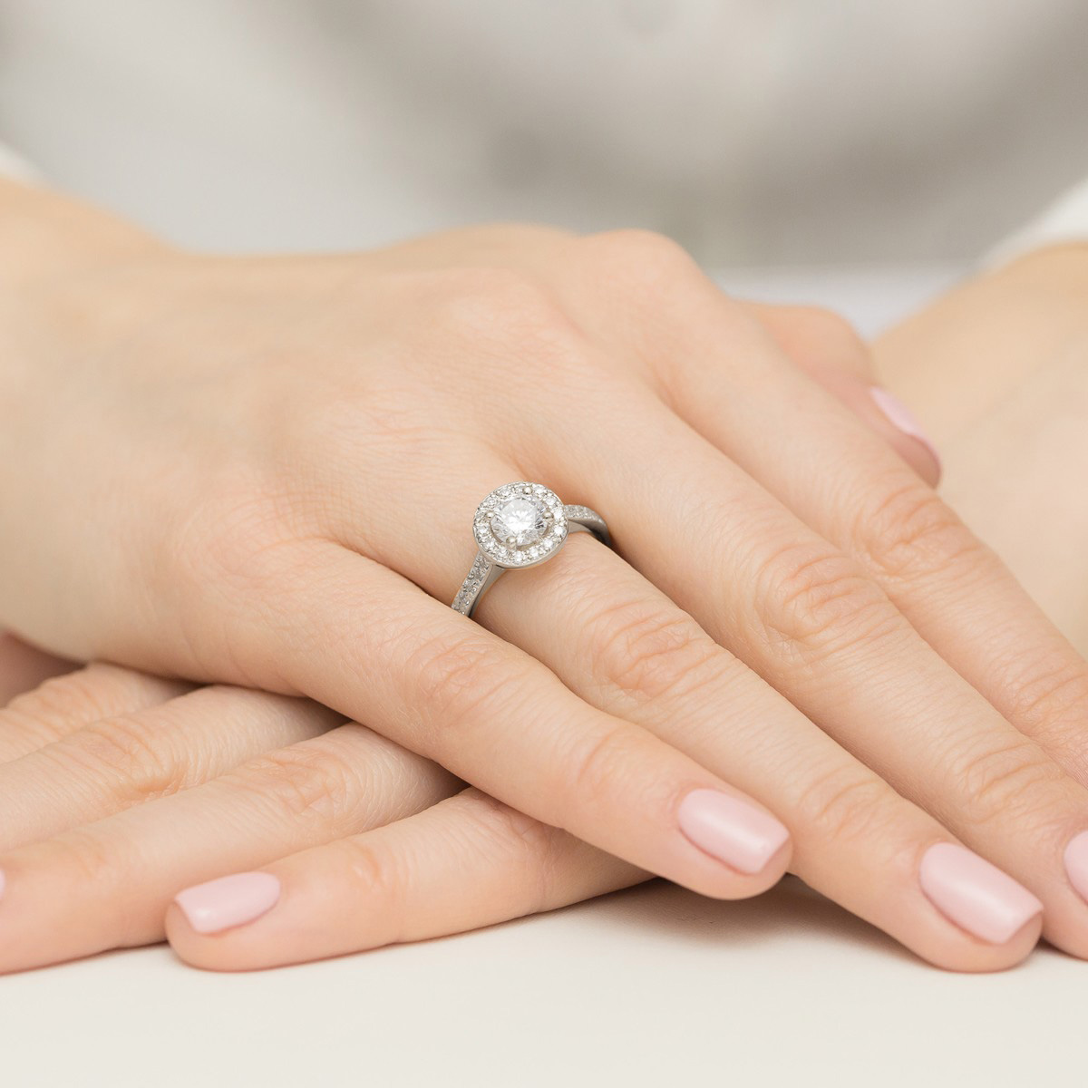 Ring with a lab-grown diamond 1,08 ct – product image 1