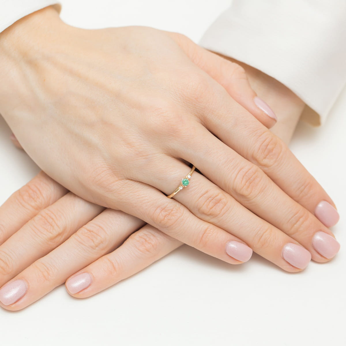 Pierścionek z szmaragdem 0,15 ct · W0614 - obrazek 4
