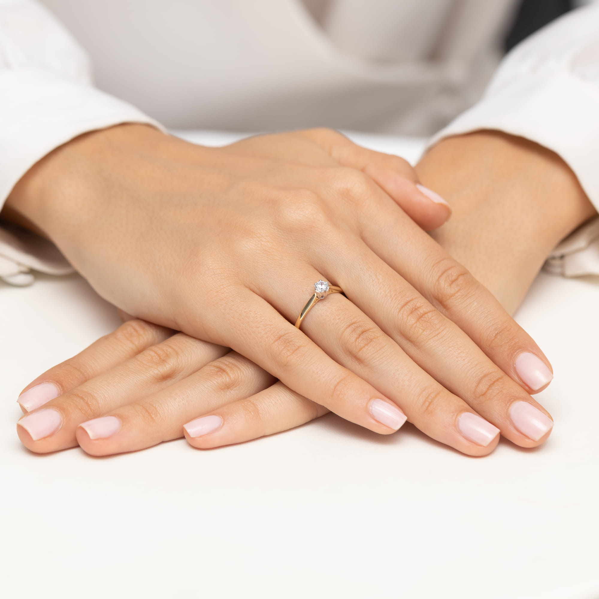 Pierścionek z diamentem 0,18 ct W0672 – żółte złoto próby 585 – widok produktu 4
