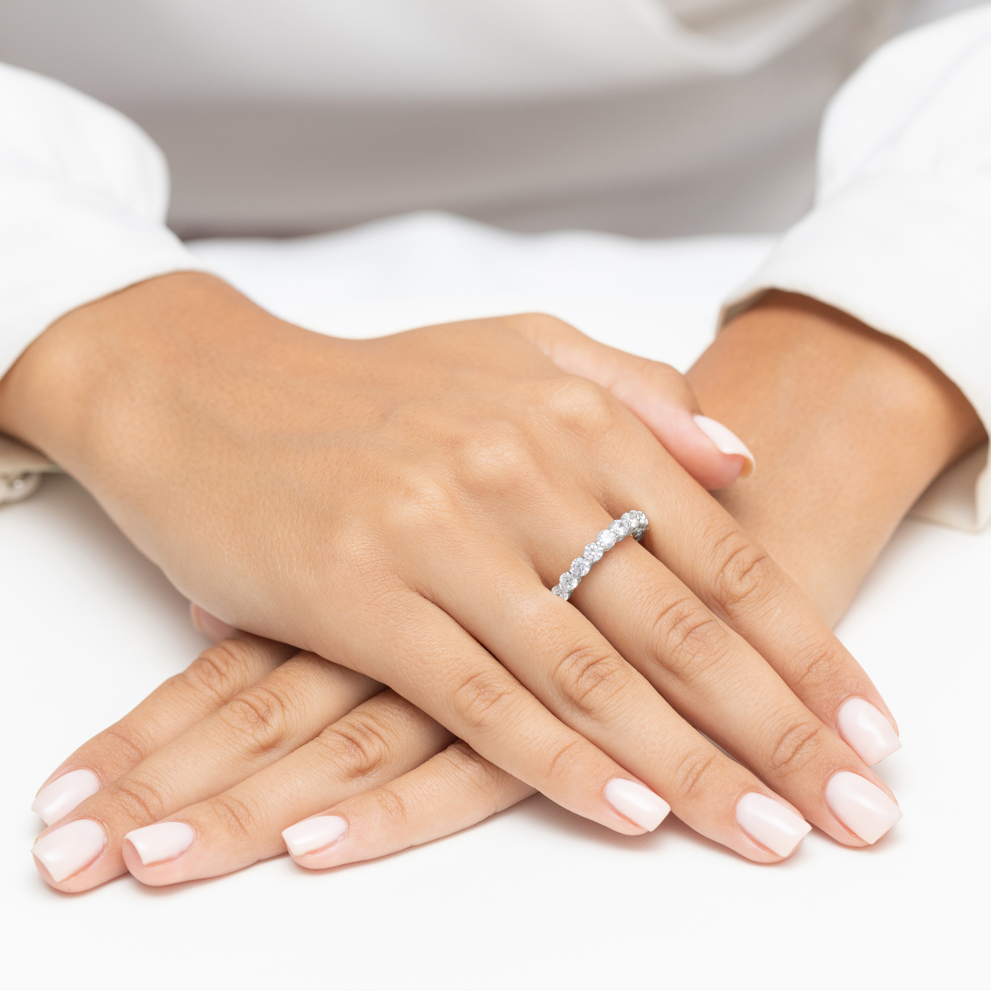 Pierścionek z diamentami 2,28–2,88 ct W0519 – białe złoto próby 585 – widok produktu 4