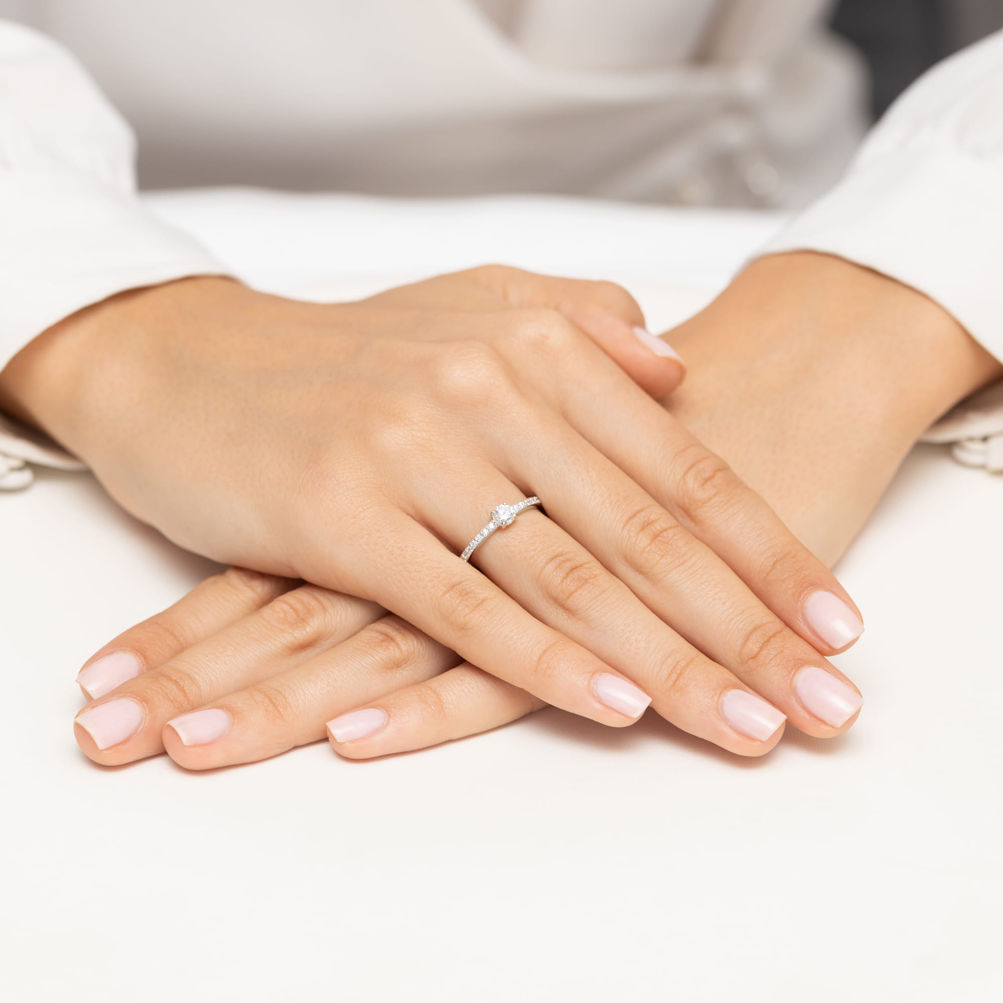 Pierścionek z diamentem 0,39 ct W0671 – białe złoto próby 585 – widok produktu 4