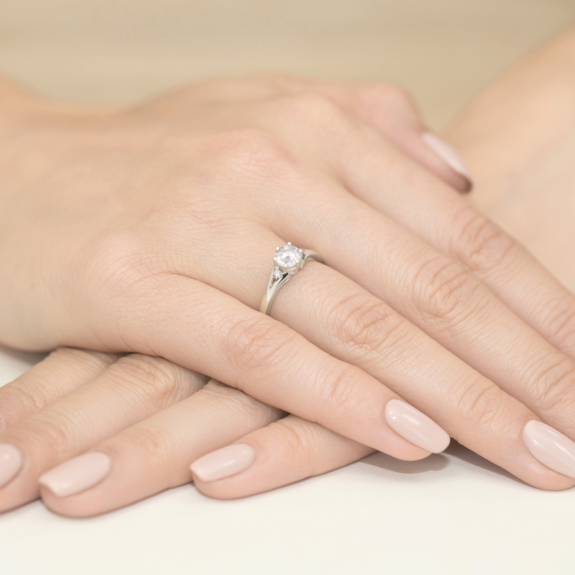 Pierścionek z kamieniem diament laboratoryjny 0,50 ct W0076 – białe złoto próby 585 – widok produktu 4