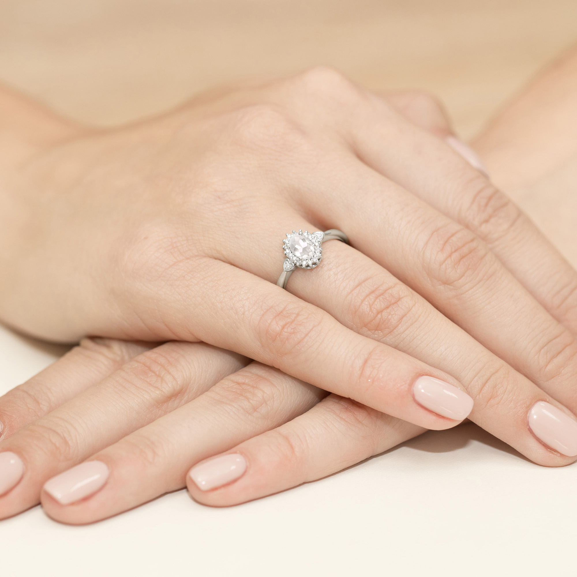 Pierścionek z kamieniem diament laboratoryjny 0,40 ct W0312 – białe złoto próby 585 – widok produktu 4